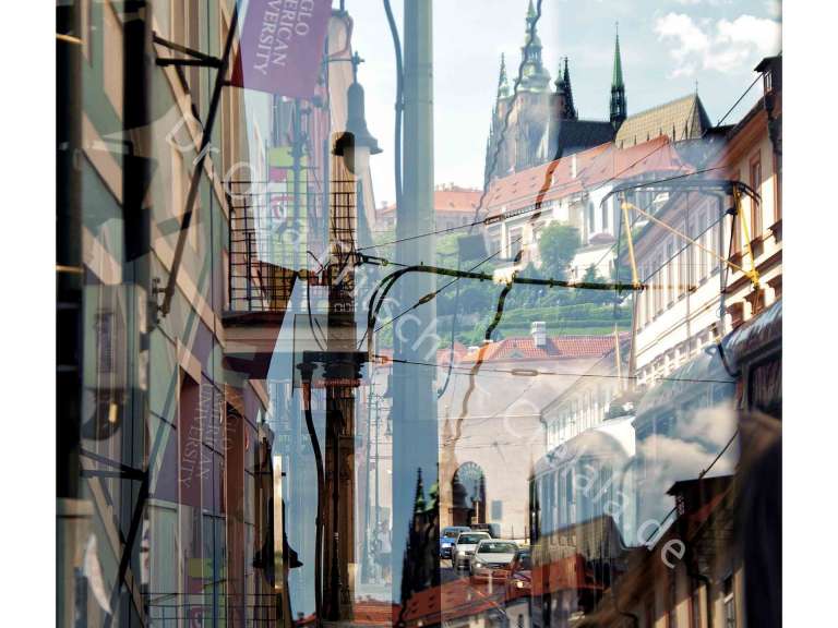 Fotokunst online kaufen Prag mit Rand 1